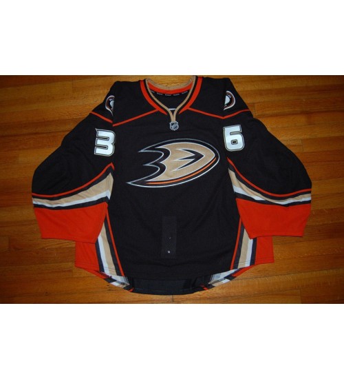 Custom Anaheim Ducks goaltender Hockey Jersey Alternate Black