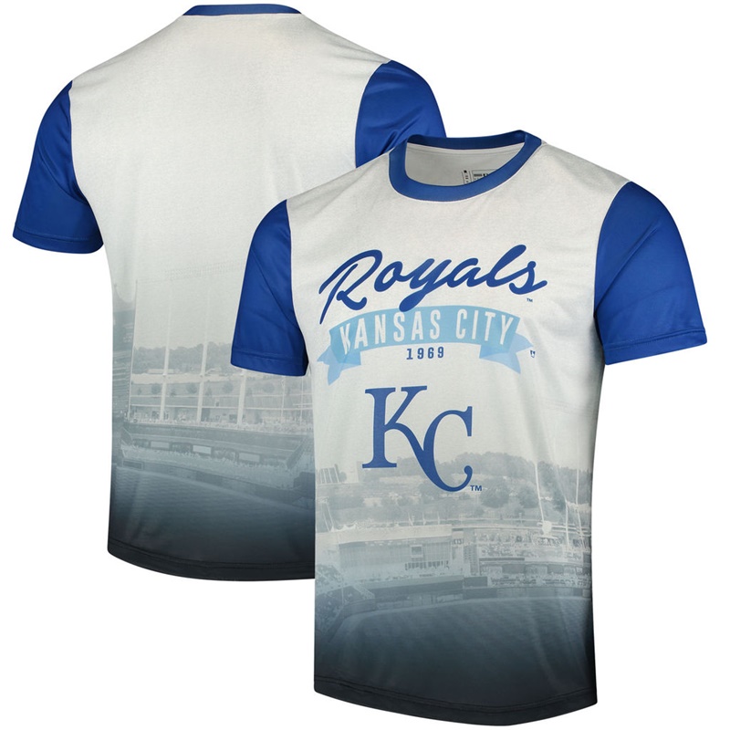 Kansas City Royals Royal Outfield Photo T-Shirt -  Men