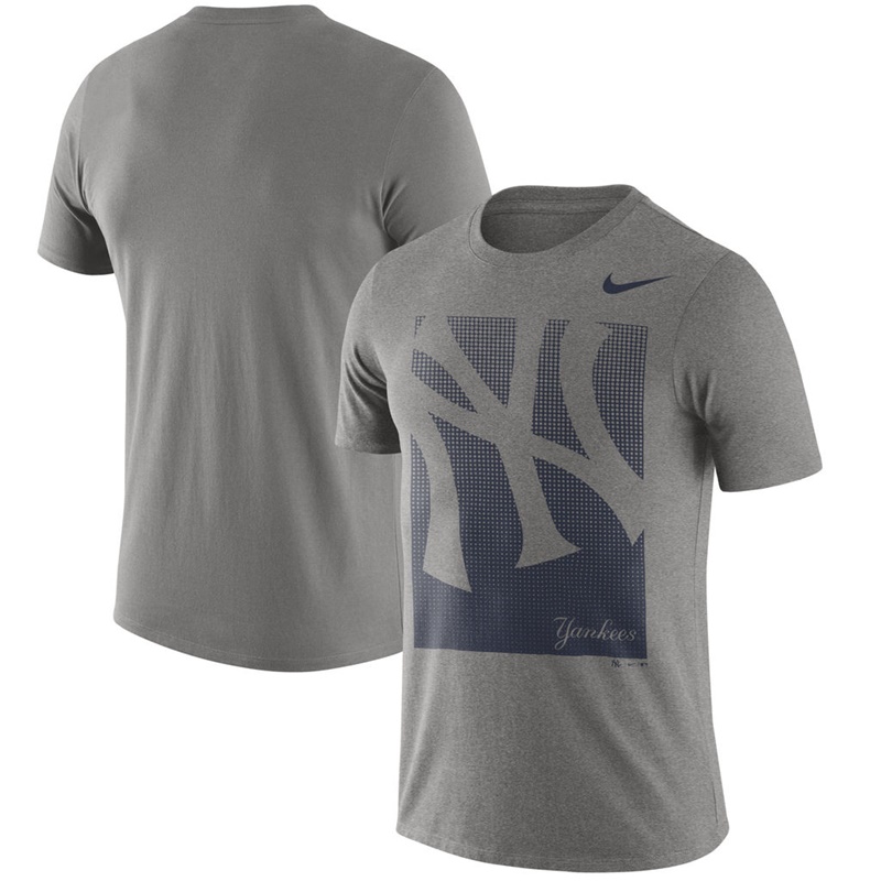 Men New York Yankees Heathered Gray Fade T-Shirt