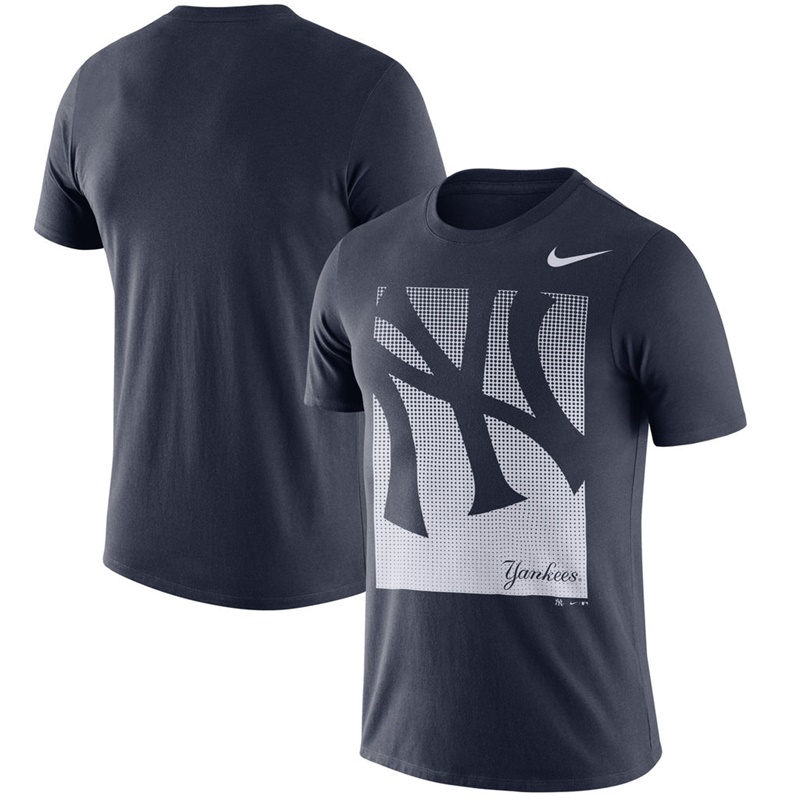 Men New York Yankees Navy Fade T-Shirt