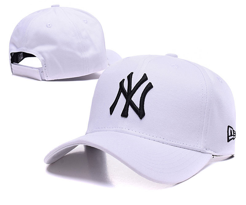 New York Yankees New Era White The League Slouch Adjustable Hat