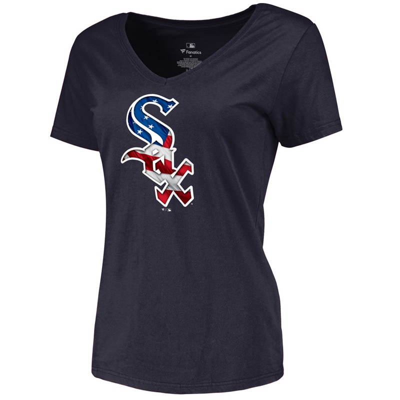 Women Chicago White Sox Slim Fit Banner Wave Navy T-Shirt