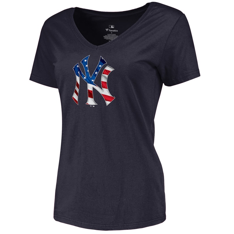 Women New York Yankees Slim Fit Banner Wave Navy T-Shirt