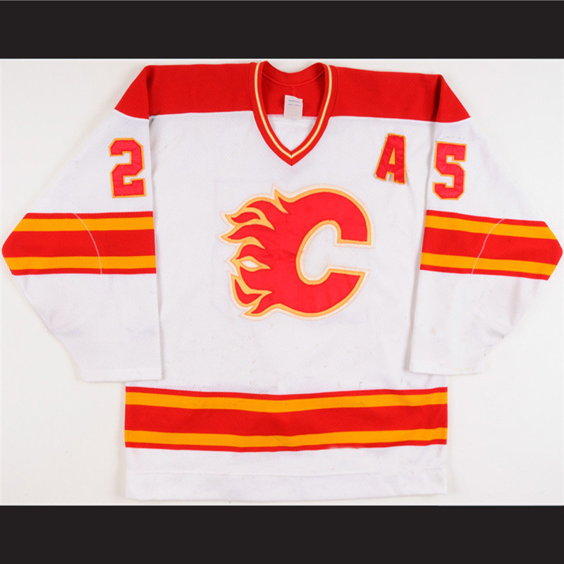 1988-91 Joe Nieuwendyk Calgary Flames  hockey Jersey 50 Goal Season Stanley Cup Season Jersey